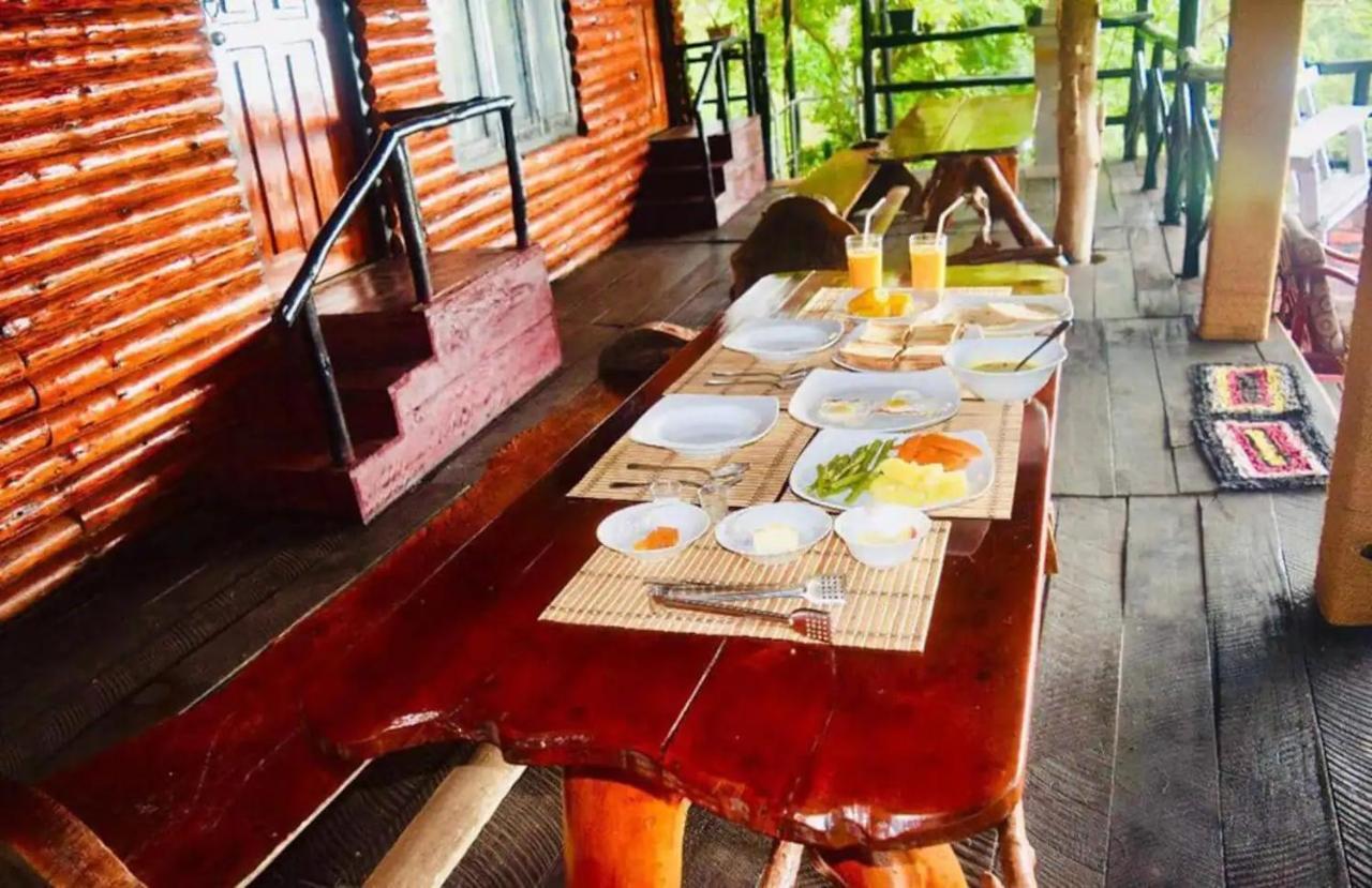 إيلا Hilltop Wood Lodge المظهر الخارجي الصورة