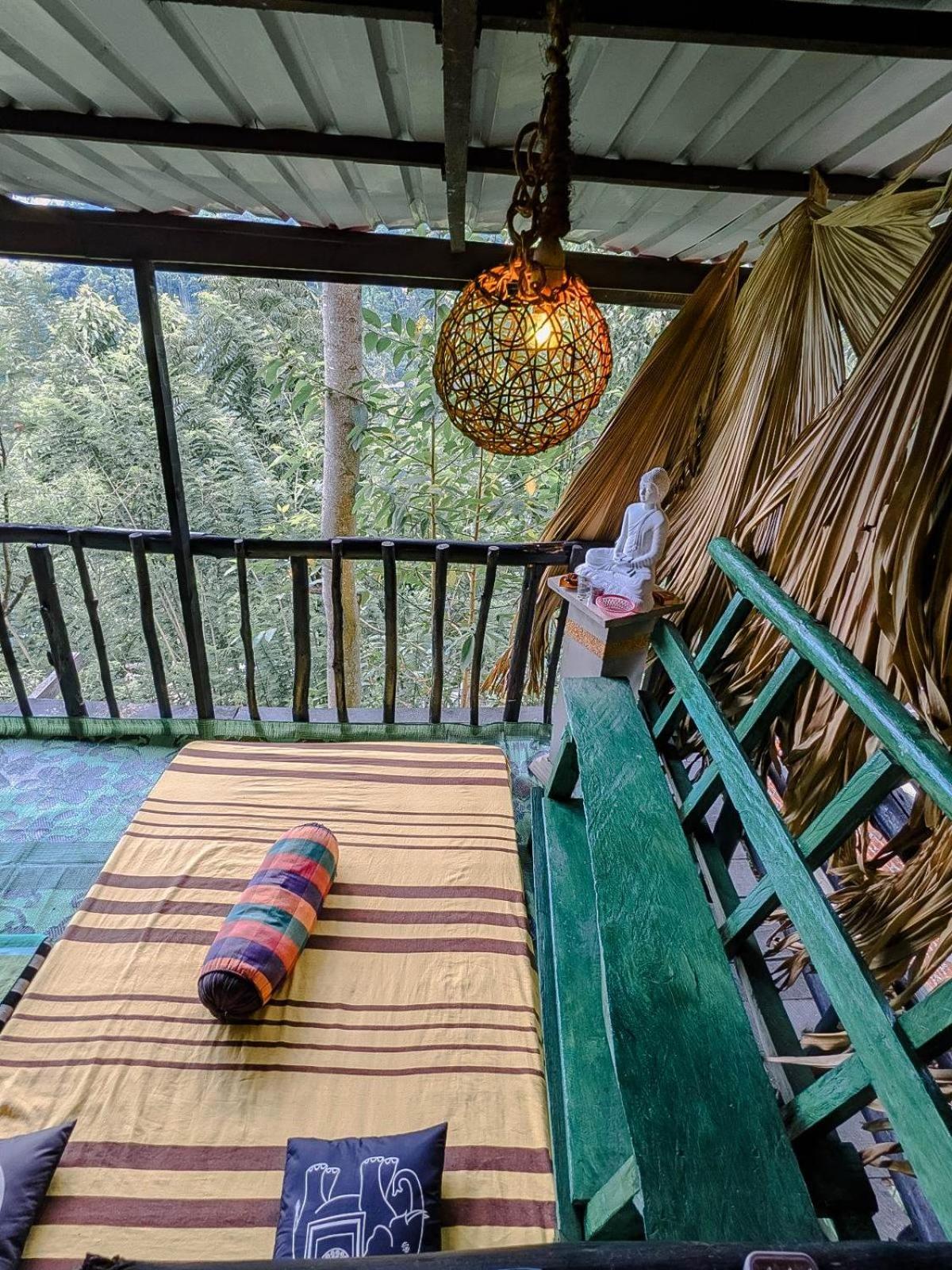 إيلا Hilltop Wood Lodge المظهر الخارجي الصورة